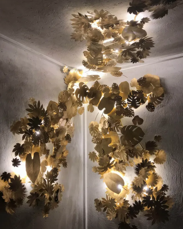 Art et Floritude custom leaf wall lighting