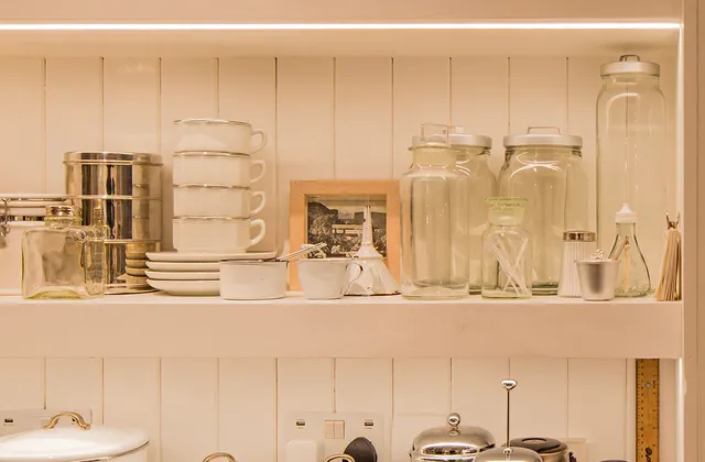 Linear lighting in Scandinavian style kitchen joinery