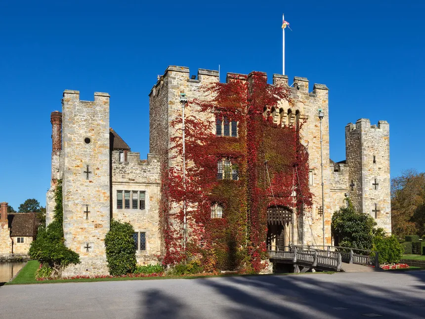 The front of Hever Castle on a bright sunny day