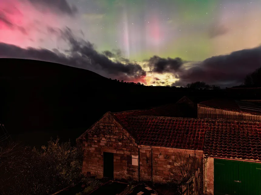 Aurora on New Year's Day over Bilsdale Mast in North Yorkshire