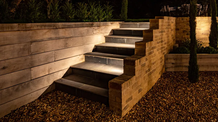 LEC accent lighting for stone steps in a garden lighting design