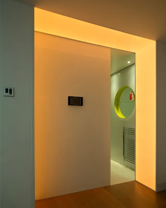 Light-changing LED lightsheet entrance to a sauna - yellow